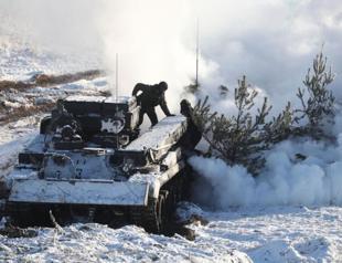 Over 130,000 Russian troops now staged outside Ukraine: US