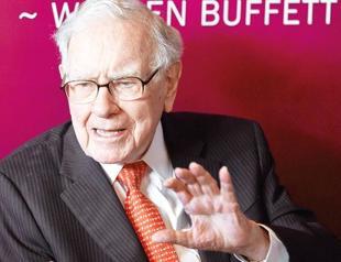 Buffett scores big with stake in Activision