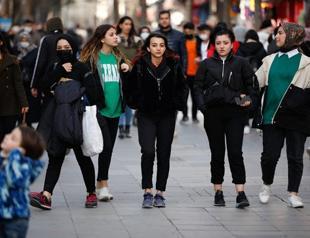 Face mask sales drop sharply in Istanbul