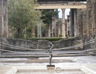 Rebirth of Italy’s dead city that nearly died again