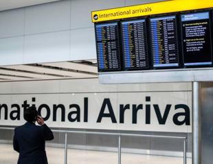 Heathrow airport posts big loss on UK Covid curbs