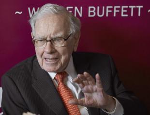 Buffett cannot find attractive firms to invest in