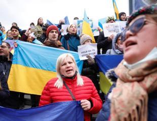 Demonstrations against Russian invasion continue