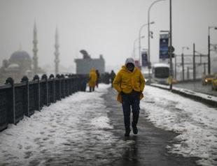 ‘Cold wave, heavy snowfall to leave Istanbul’