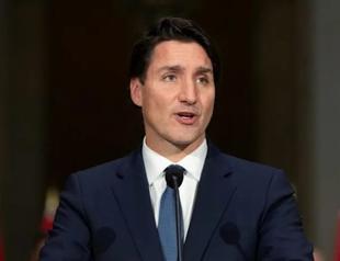 Assailant with bear spray attacks Canada mosque