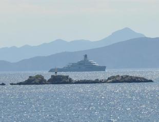 Russian oligarch’s megayacht spotted in Turkey