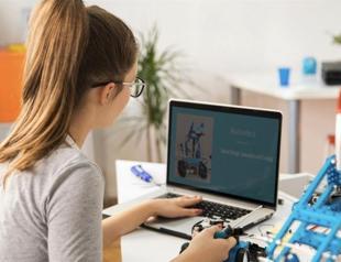 Turkish robotics team earns award in US