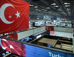 Turkish defense companies make strong display at DIMDEX fair