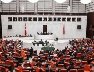Parliament committee passes election law