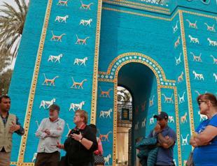 In a ’dangerous’ land: Tourists trickle back to Iraq