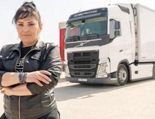 Housewife becomes lorry driver after hard training