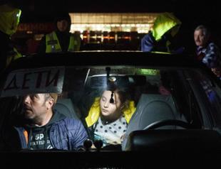 Defense minister holds phone talk with Ukrainian counterpart for evacuations