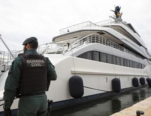 US seizes yacht owned by oligarch with close ties to Putin