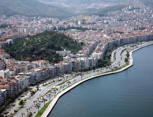 Panic buying driving up home prices, says expert