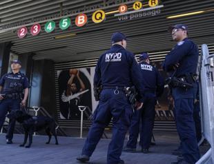 Police hunt gunman who wounded 10 in Brooklyn subway attack