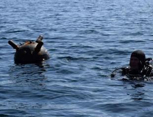 Marine traffic through Bosporus unaffected by mines: Defense minister