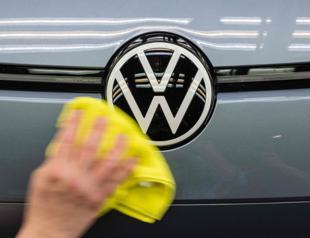 Volkswagen sees impact of Ukraine war despite profit bounce