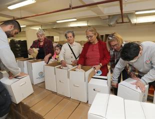 Turks donate some 980 liras on average