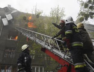 ‘No surrender’: Ukrainians fight on in Mariupol steel plant