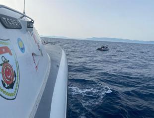 Over 100 migrants pushed back by Greece rescued