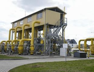 EU defies gas ’blackmail’ as Russia pushes deeper into Ukraine