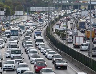 Millions to hit roads for spring holiday