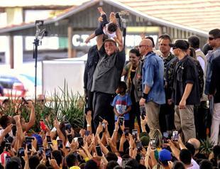 Bolsonaro responds after DiCaprio urges Brazil youth to vote