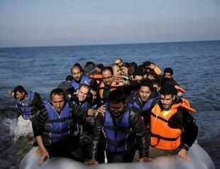 Both EU, Greece responsible for refugee pushback in Aegean: Turkish FM