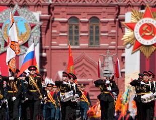 No end in sight for Ukraine war as Putin hails Victory Day