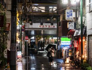 Japan’s spending dips amid worries over surging prices