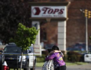 10 dead in Buffalo supermarket attack police call hate crime