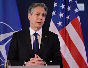 Blinken meets Chinas top diplomat amid balloon spat