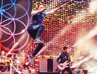 Coldplay hopes to lead with a green tour