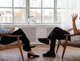 Experts warn against false therapy programs