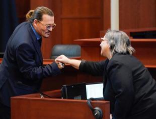 Blockbuster Depp vs Heard defamation case goes to the jury