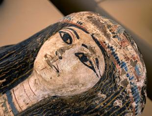 Statuette of architect among new cache of ancient Egyptian artifacts