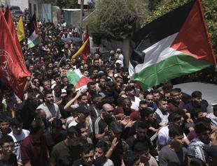 Israeli troops kill 2 Palestinians, one an alleged attacker