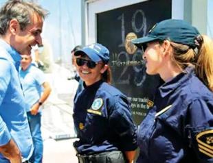 Greek PM visits Aegean islands following Brussels summit