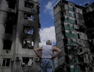 Russian missiles strike Kiev, shattering sense of calm