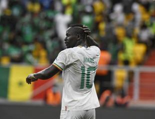 Mane hints at leaving Liverpool