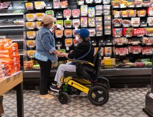 Resurging inflation puts Fed on track for more big rate hikes