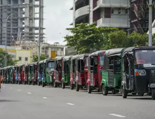 Sri Lanka opens IMF talks, begins shutdown