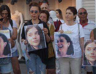 Father of killed woman cries out against court ruling