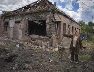 Ukraine forced to cede key battleground city