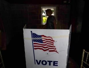 More than 1 million voters switch to GOP in warning for Dems