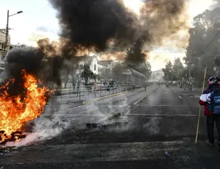 Ecuador to cut fuel prices that sparked protests