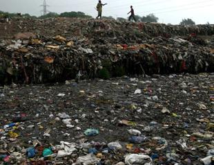 India bans many single-use plastics to tackle waste