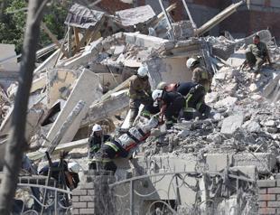 Ukraine leader accuses Russia of ’terror’ in missile strike