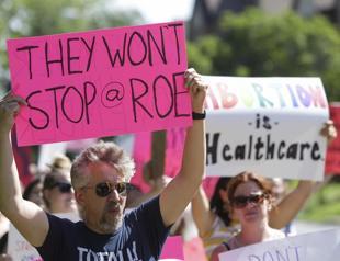 New York moves to enshrine abortion rights in state constitution