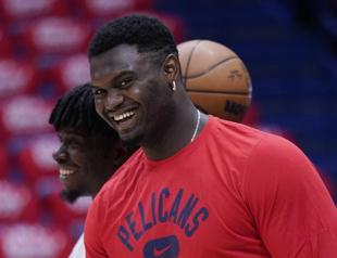 Zion agrees to five-year extension with Pelicans
